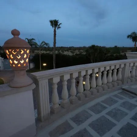 Frühstückspension Floriana Relais 4*